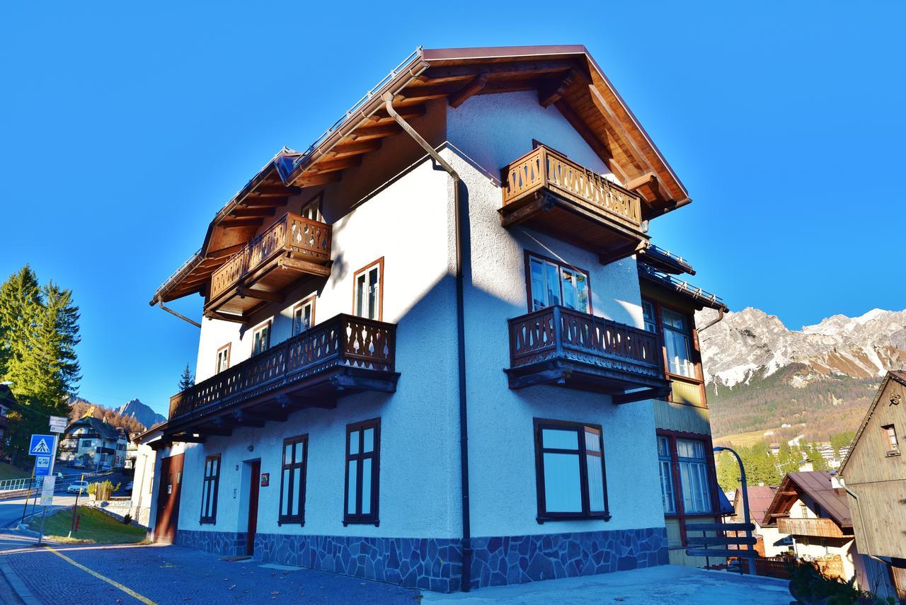 Dependance Hotel Corona Cortina dʼAmpezzo Exteriér fotografie